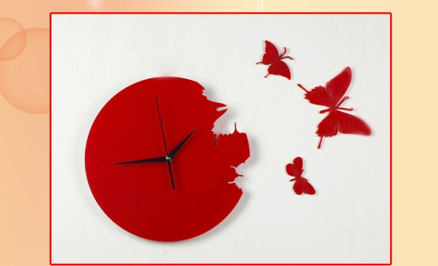 Часовник 'Времето отлита'